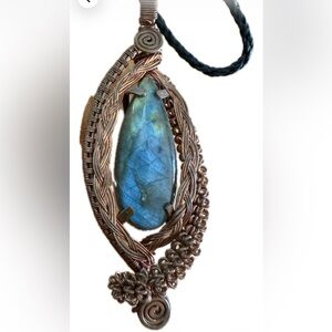 Handcrafted Blue Labradorite Teardrop Pendant Necklace Equador